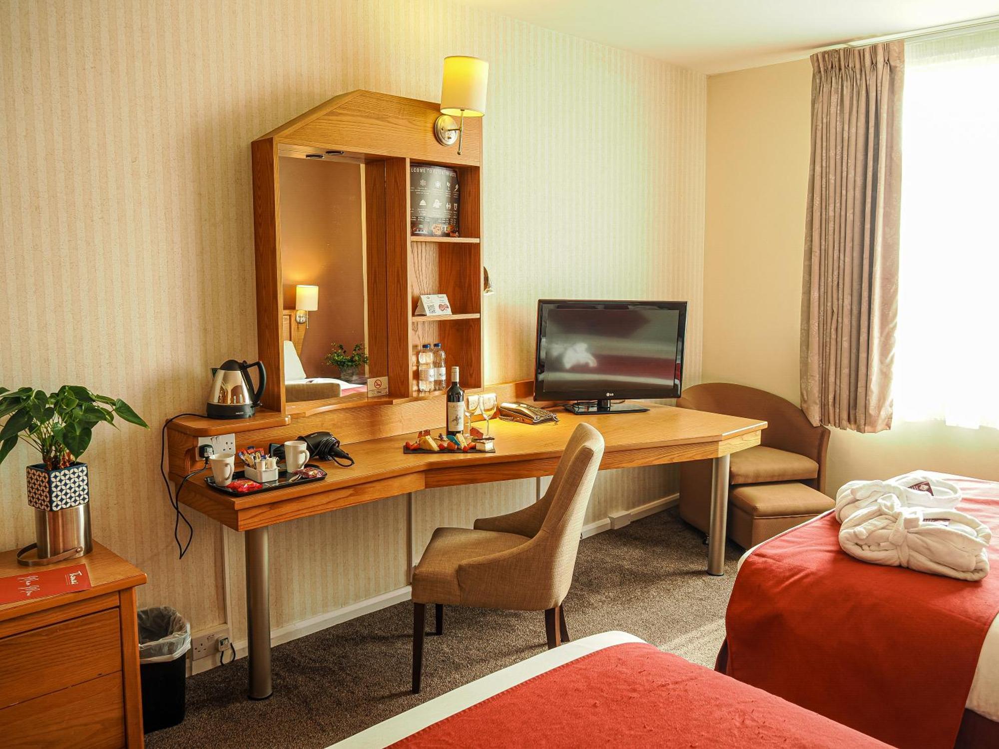 ОТЕЛЬ FUTURE INN CARDIFF BAY КАРДИФФ 4* (Великобритания) - от 7871 RUB |  NOCHI